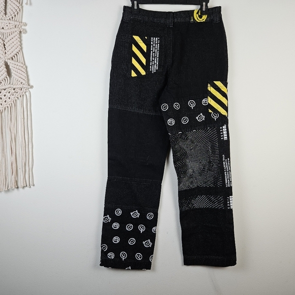 Finesse Jacko Printed Patchwork Pants Jeans size S US 4-6 NWOT Statement - Picture 9 of 11
